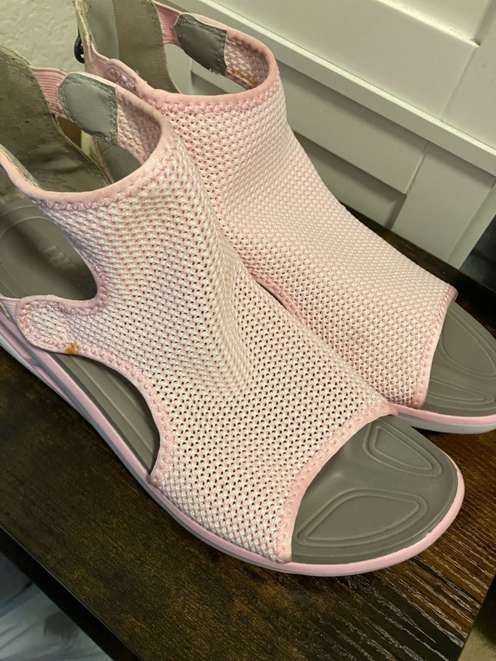 JBU Pink Knit Open-Toe Slingback Sandals